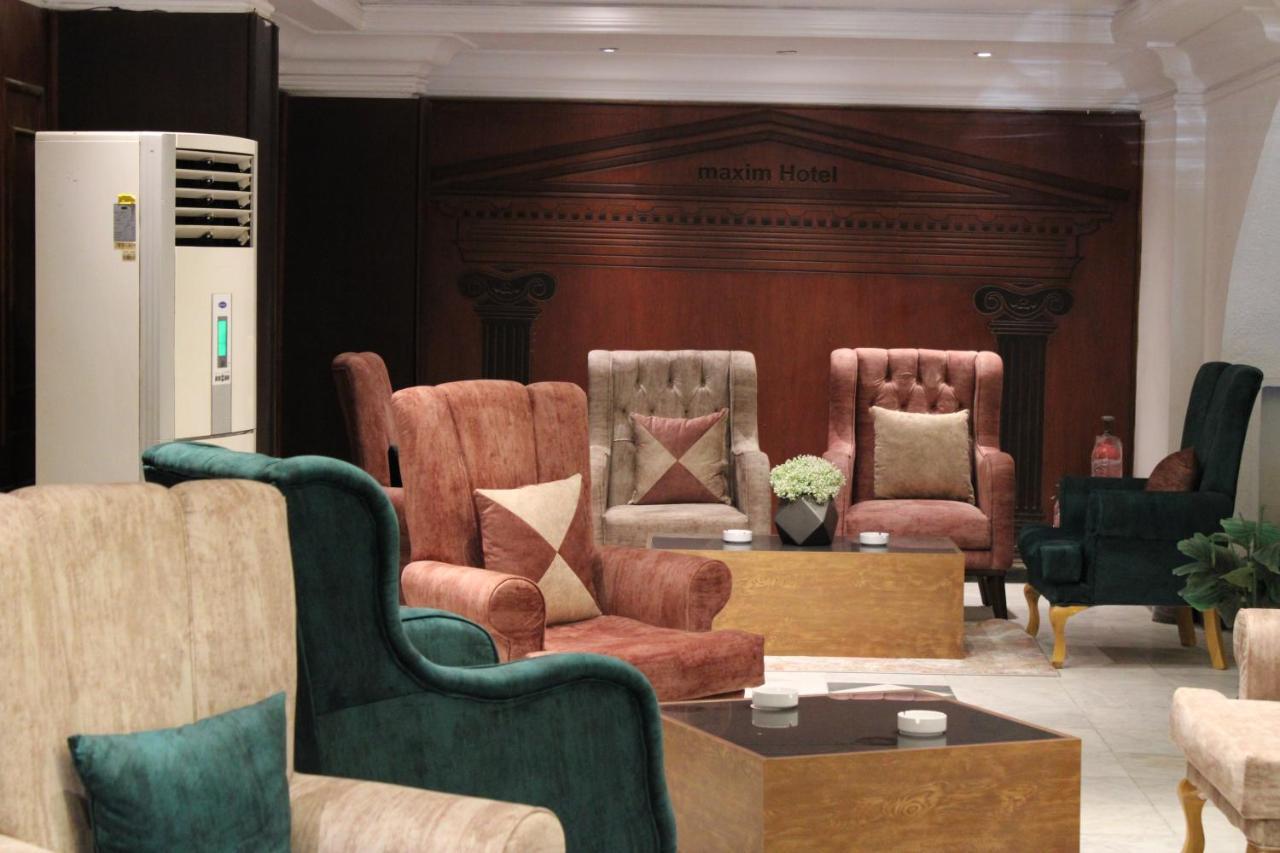 Maxim Hotel *